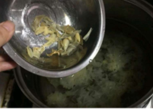 美食—如何做美味的银耳西米露