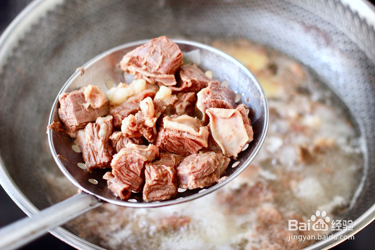 牛腩炖萝卜的做法