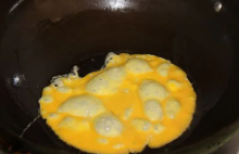 如何做酱炒鸡蛋