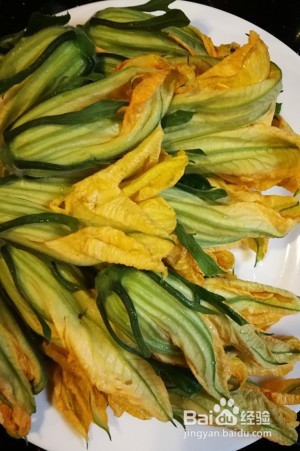 如何做油炸南瓜花