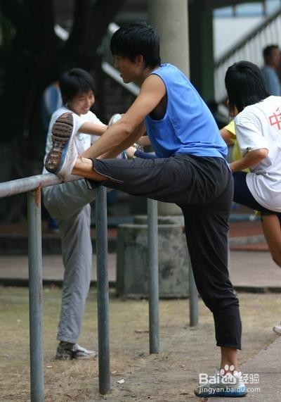 跆拳道新手如何拉开韧带