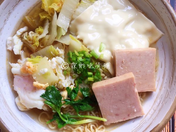 一碗有腔调的方便面