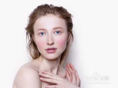 外敷蒸馏水能改善敏感肌吗?