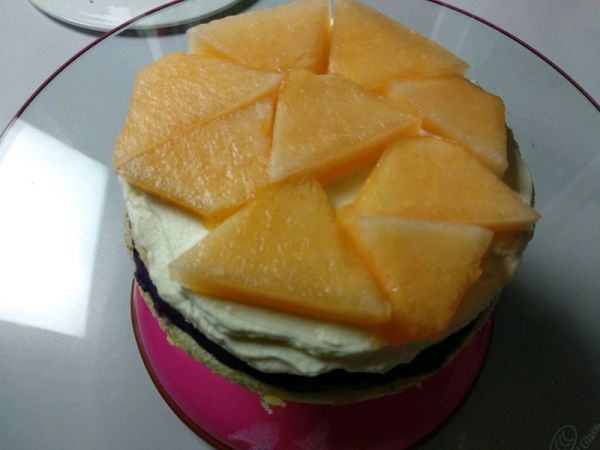 6寸处女座紫水晶鲜花蛋糕