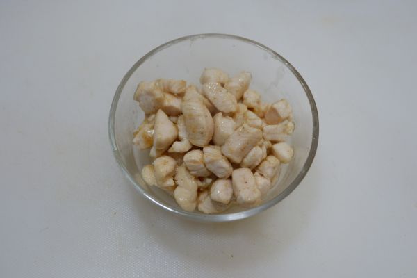 豆米鸡丁炒香干