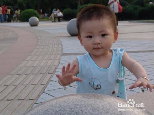 一岁多的孩子适合玩什么游戏