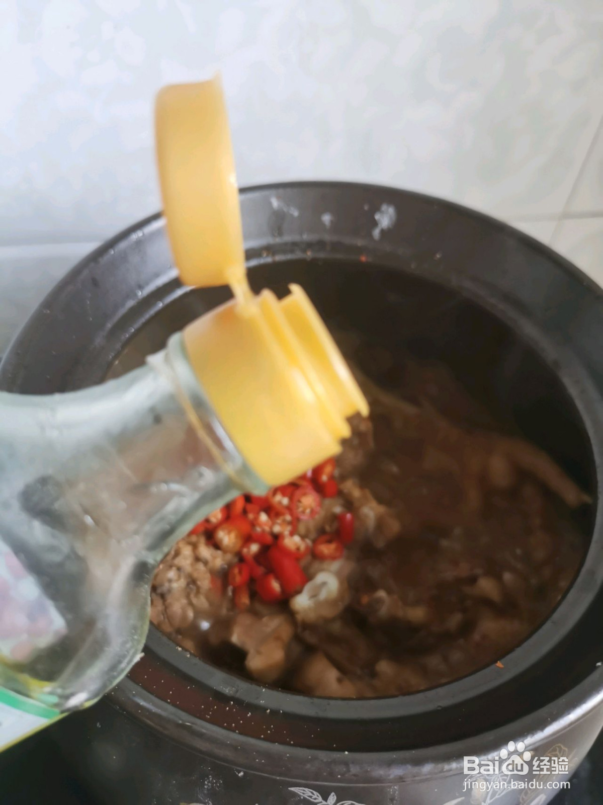 小鸡炖蘑菇的做法