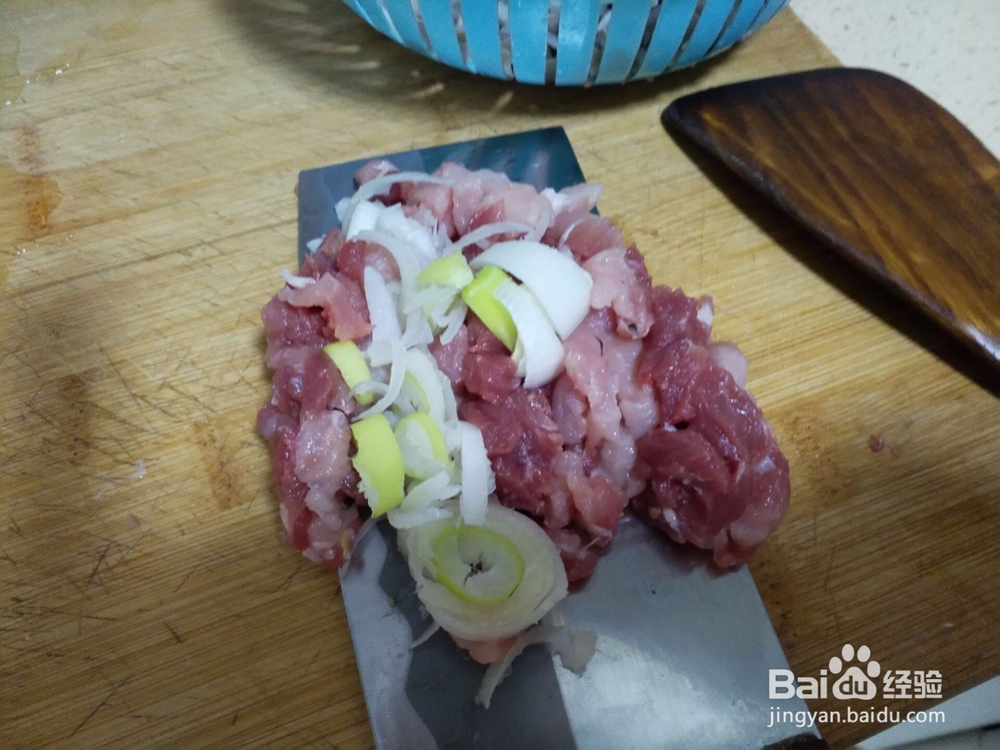家常饭之蘑菇肉丁打卤面