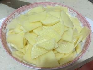 炒鸡腿肉的家常做法