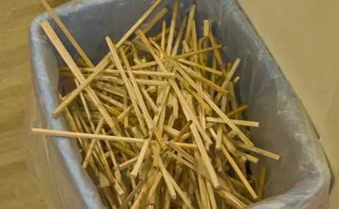 制作一次性筷子的材料是什么