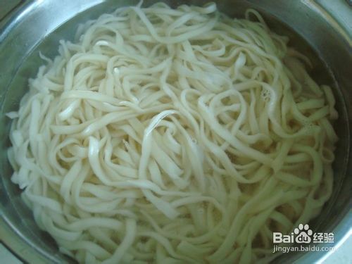 西红柿鸡蛋捞面