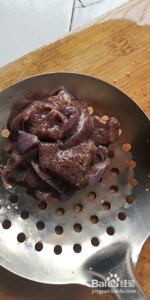 鱼香猪肝的做法