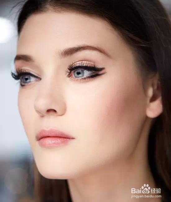 再不学画眼线，这些男人都要比你美了！看呆~