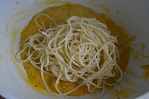 养生食补奶香南瓜火腿意面的做法