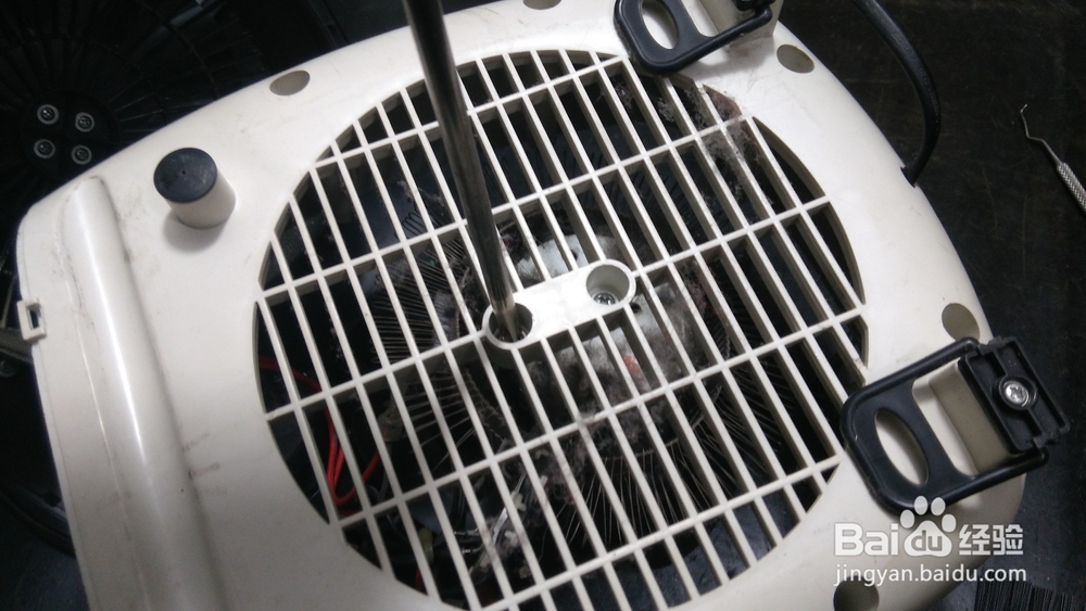 美的NGF9-D多功能取暖器不通电故障维修小经验