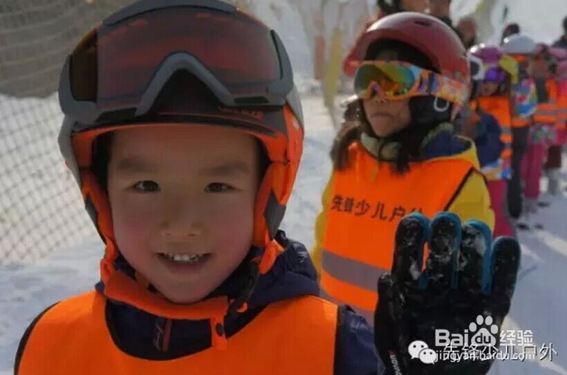 儿童滑雪如何选择合适的装备