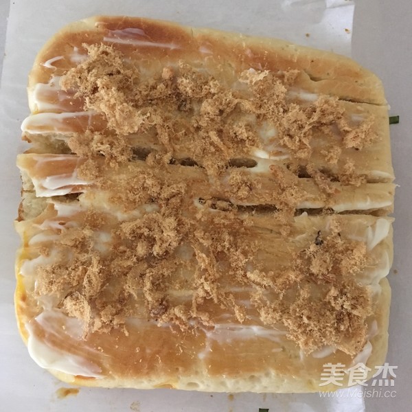 葱香肉松面包卷