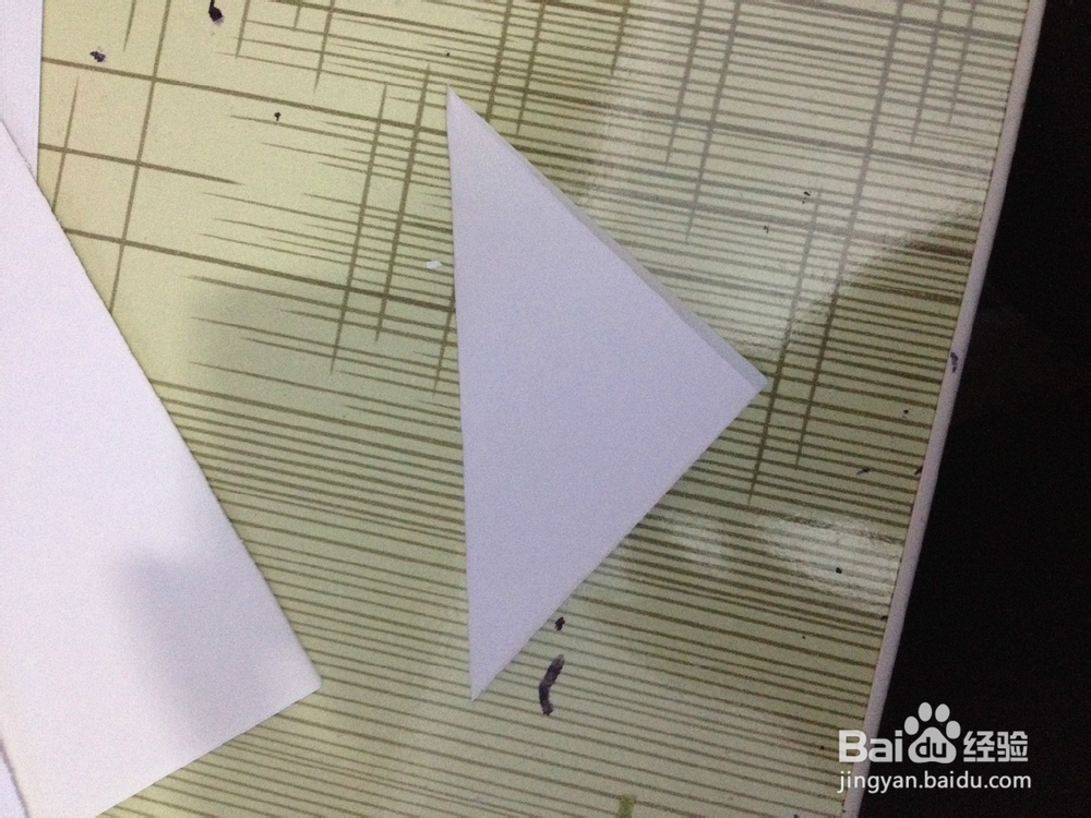 儿童剪纸之圣诞雪花的简单步骤