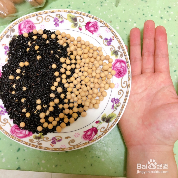 简单无压力做黑米燕麦核桃露