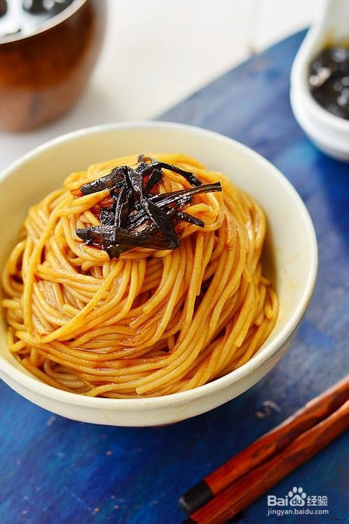 自制葱油拌面的做法