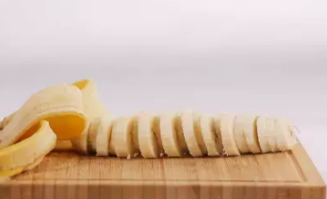 香 蕉 烤 吐 司的做法