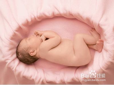 新生儿耳鼻喉如何护理