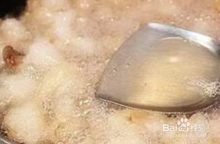 为什么三高人群忌吃猪油的作用和猪油应用小常识