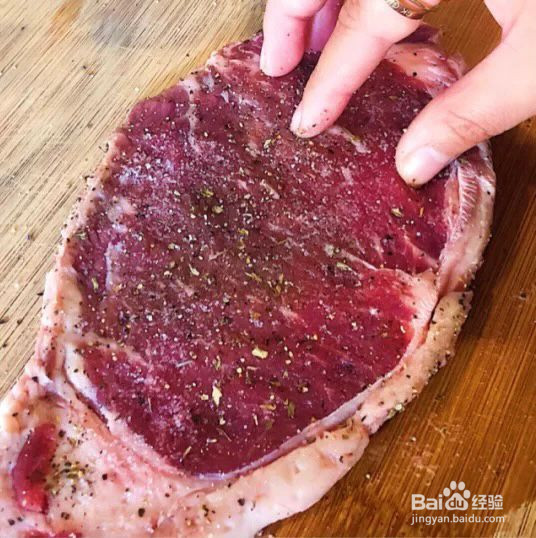 黑胡椒牛排的做法