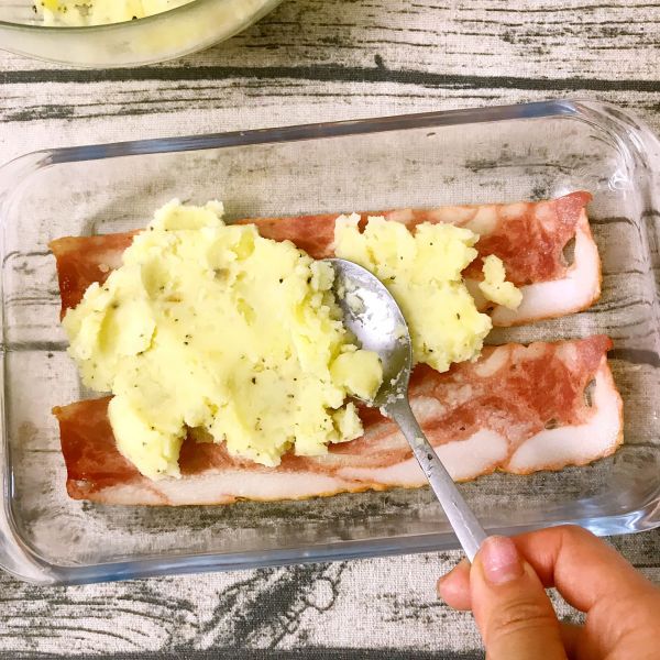 芝士焗千层牛肉土豆泥