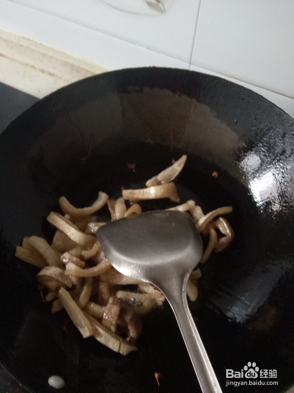 砂锅猪皮炖土豆