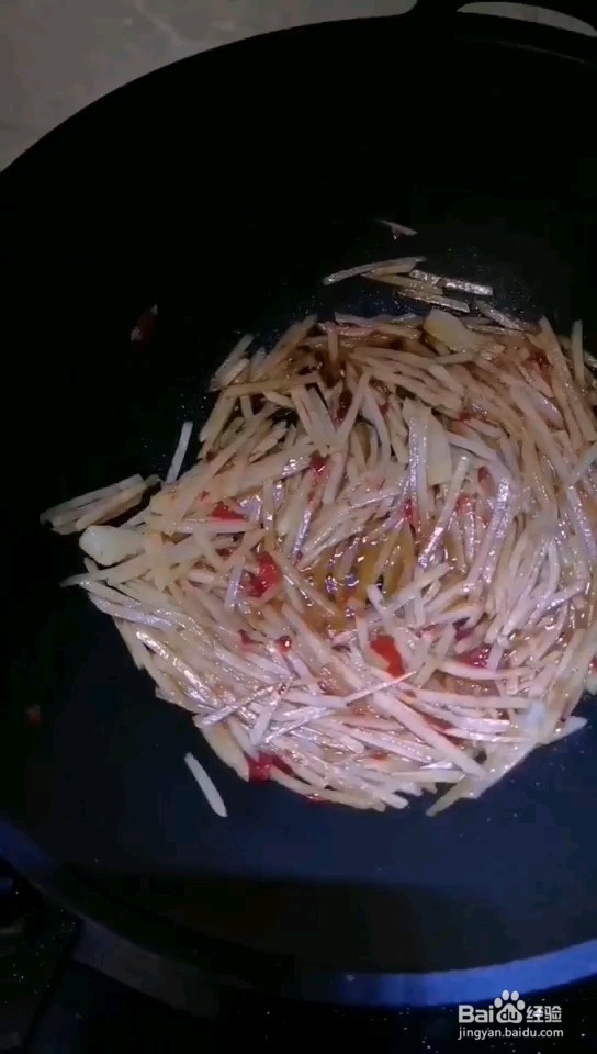 酸辣土豆丝的做法