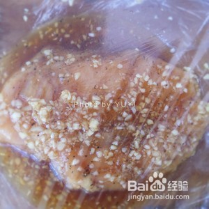 香煎鸡胸肉(蜂蜜蒜香)