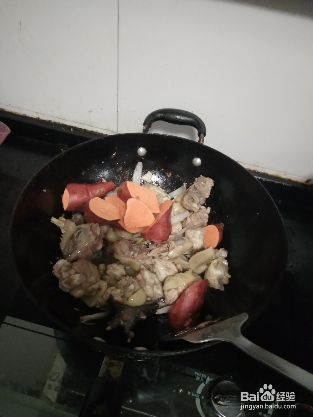 红薯炖仔鸡块
