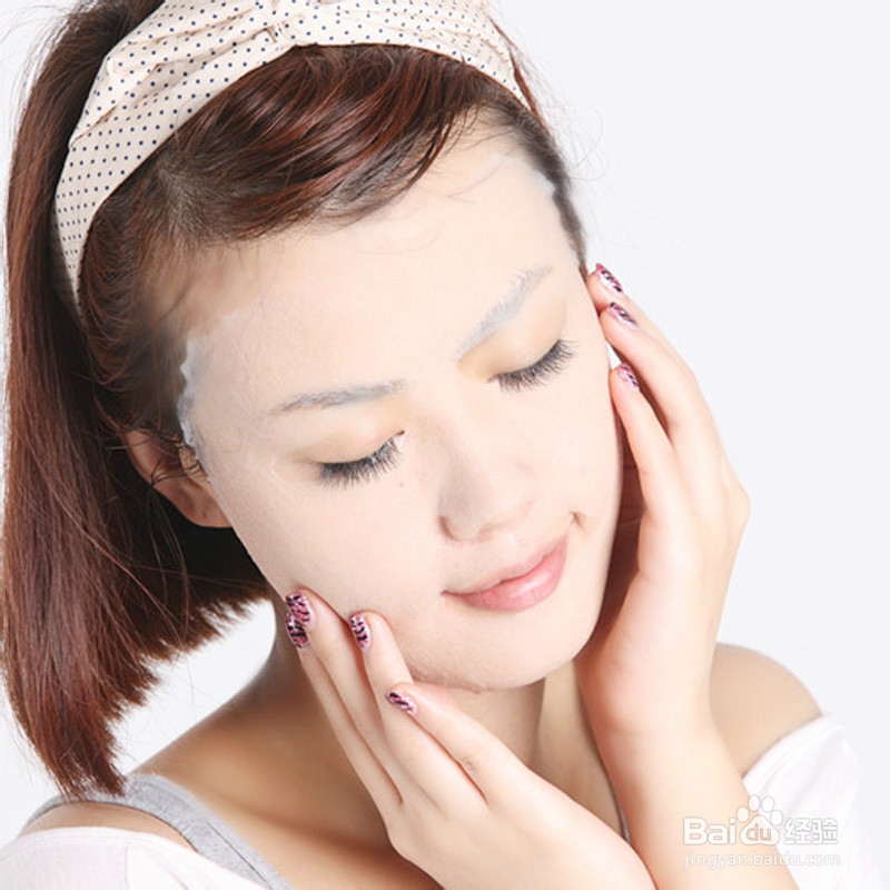 女性怎样使用面膜应该注意什么