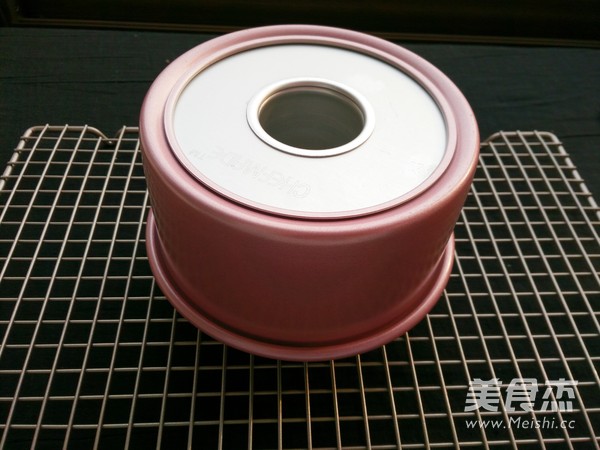 6寸中空红茶戚风