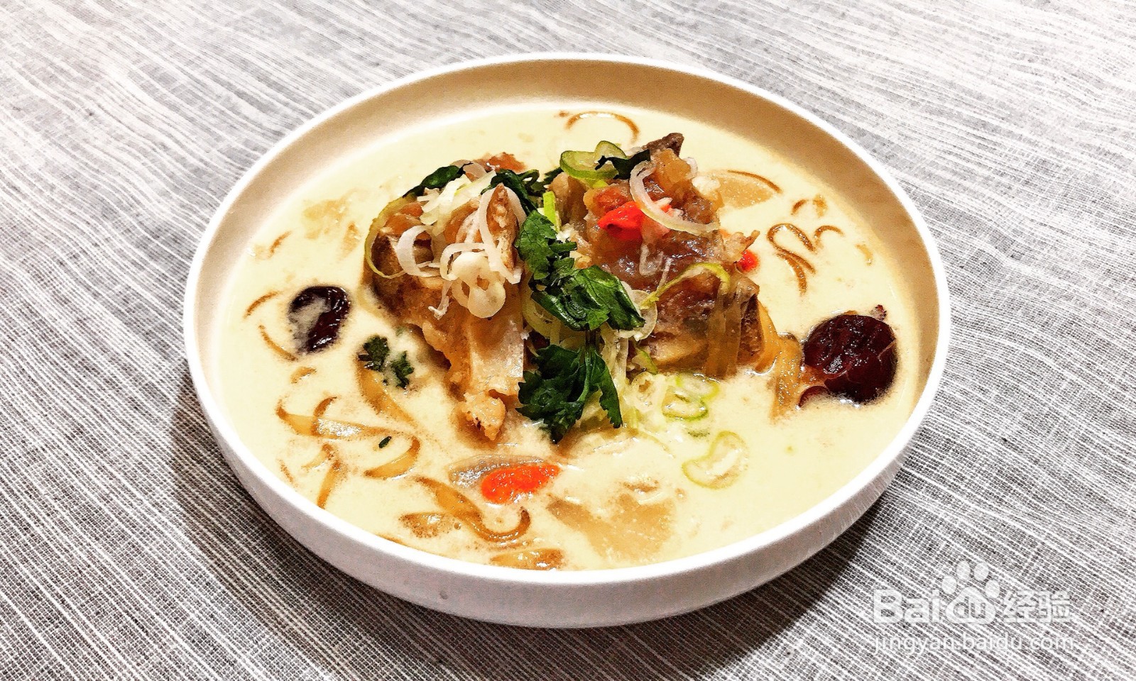 如何做出韩式牛尾汤??