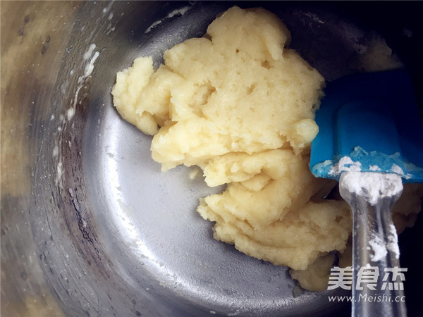 鲜奶油泡芙的做法