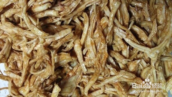 如何制作猫咪爱吃的鸡肉干