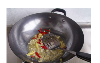 怎么做香肠炒灰灰菜