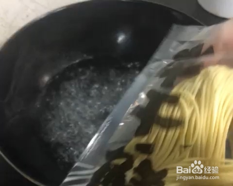 丧失自制力的拉面