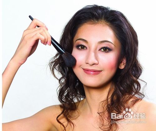 7个化妆小技巧让你悦动春夏