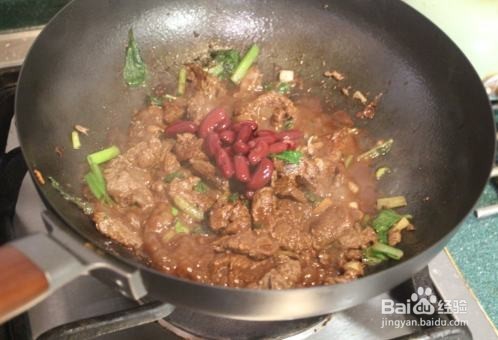 辣味牛肉巧克力义大利面是如何做的？