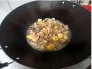 下饭菜之栗子鸡的快速做法