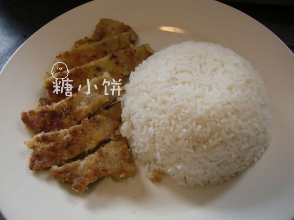 咖喱猪排蛋包饭