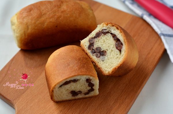 蜜豆夹心小面包