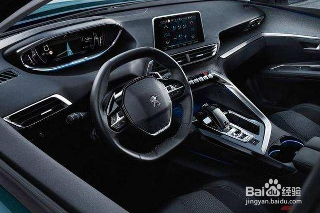 这车配宝马发动机，战斗机座舱，7座或20万