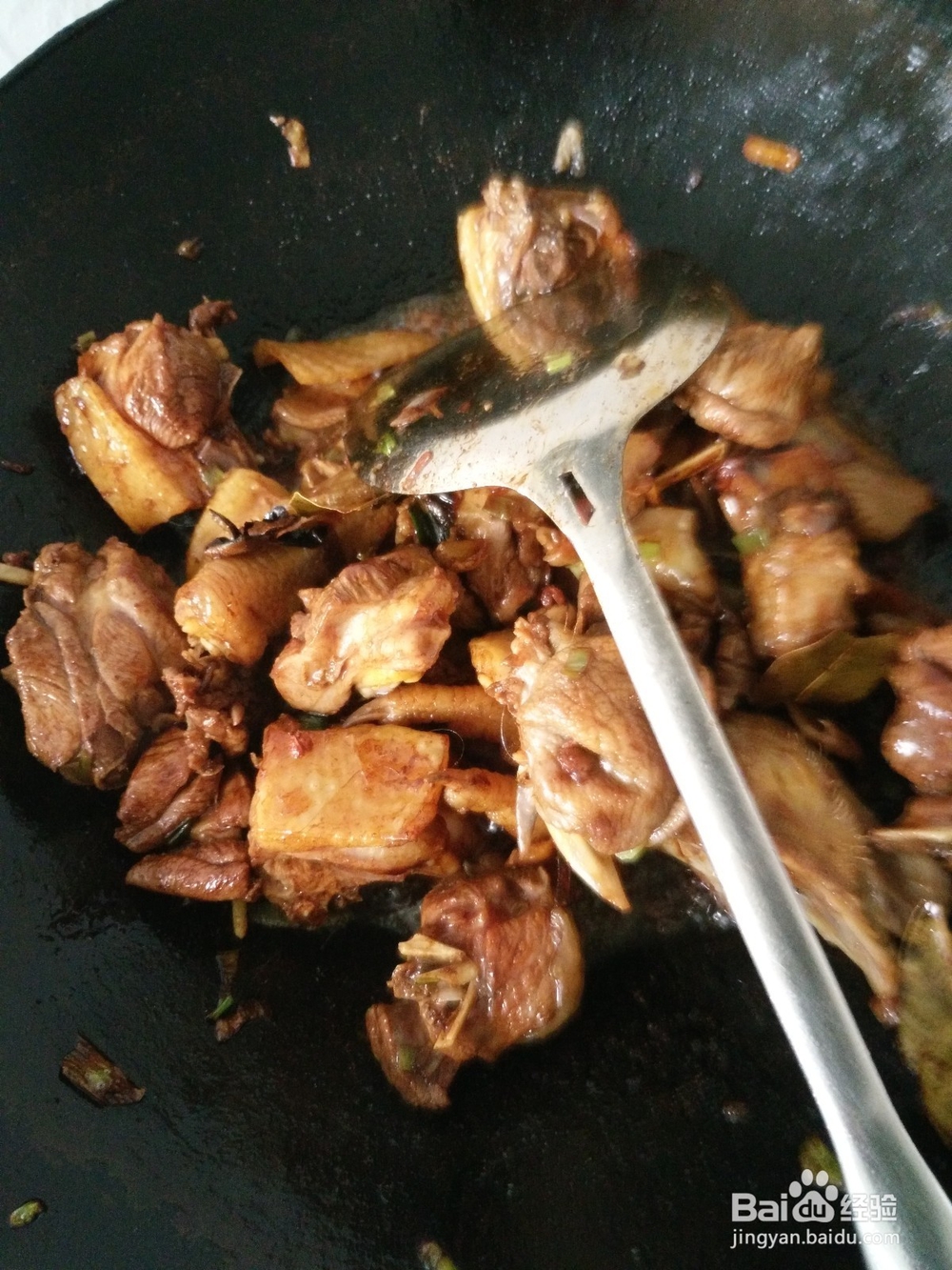 怎么能烧出好吃的红烧鸡块