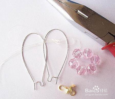 清新漂亮的手工串珠耳环手工制作方法