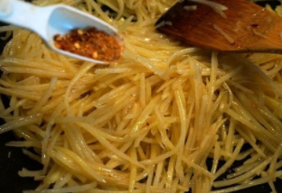 酸辣土豆丝如何制作