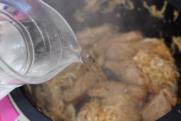 排骨酸菜炖粉条